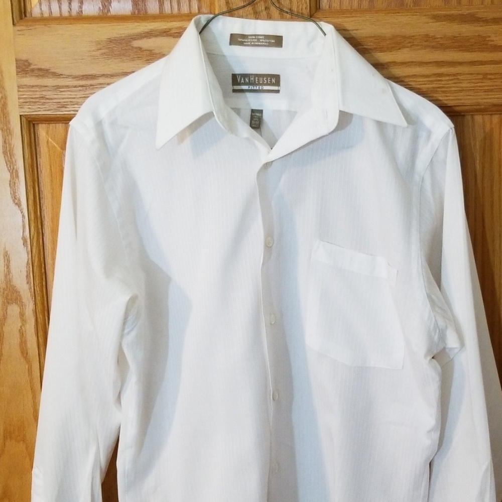 Men's dress shirt